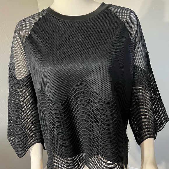True Life NWT Black Mesh Blouse with Scalloped Edging size L - Picture 4 of 12